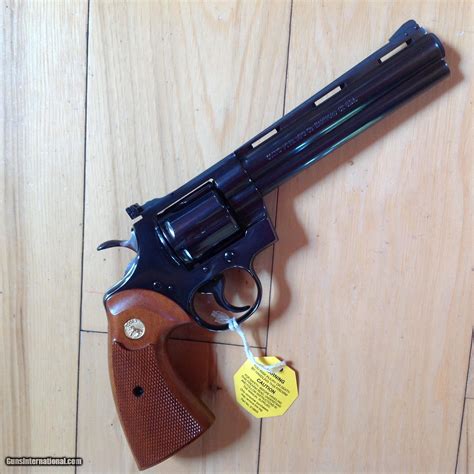 Colt Python 357 Magnum 6 Blue Mfg 1970 Appears Unfired New In Box
