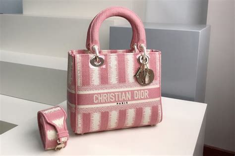 Christian Dior M0565 Dior Medium Lady D Lite Bag In Pink D Stripes