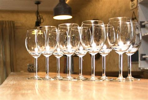 How To Care For Glassware Vinessetoday