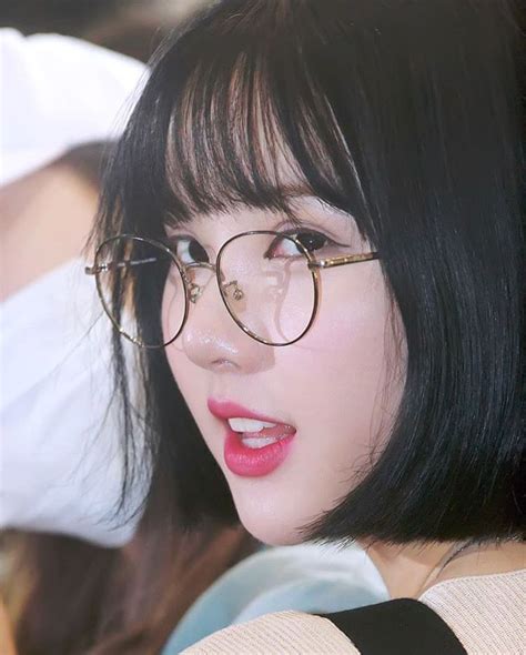 Eunha With Glasses 😍