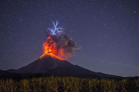 Incredible Image Captures The Exact Second Lightning Struck An Erupting
