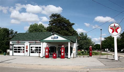 Amblers Texaco Gas Station Dwight Illinois Usa Gibspain