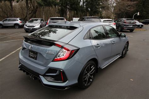 Refined and comfortable, yet at the same time, it delivers an exhilarating drive this honda civic hatchback has a keen spirit when you let it off the leash. New 2020 Honda Civic Hatchback Sport Touring Hatchback in ...