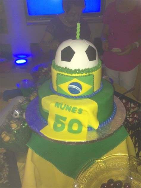 Pin By Por2guesa323 On 50th Birthday Party Ideas Soccer Cake Soccer