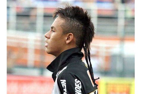 Radja nainggolan was born on may 4, 1988 in antwerp, belgium. The Craziest Soccer Hairstyles Of All Time | The18
