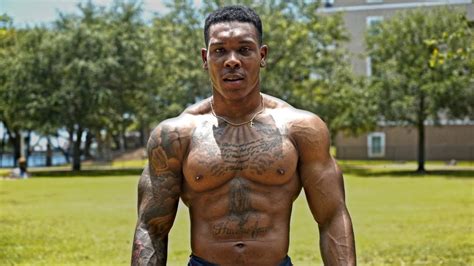 Nowadays, with the enforcement of gym lockdowns, people have trouble finding efficient ways to workout. FULL BODY CALISTHENICS WORKOUT FOR BEGINNERS(NO EQUIPMENT ...