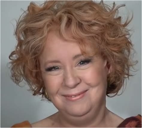 60 year old woman gets sultry makeover and doesn t recognize herself