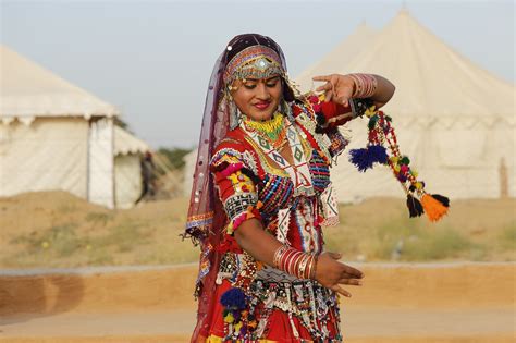 8 Folk Dances Of Rajasthan That Will Leave You Mesmerized