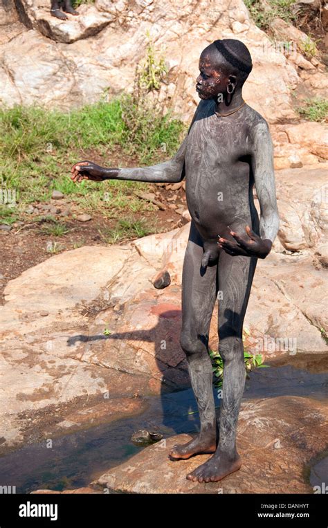 A Suri Surma Naked Man After Body Painting Ethiopia Stock Photo Alamy