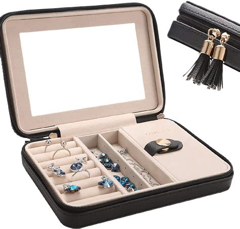 Le Papillion Jewelry Small Faux Leather Travel Jewelry Box