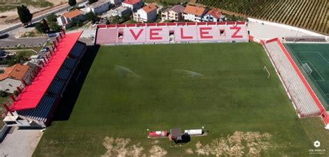 It is located in belgrade's municipality of savski venac. PLBiH /Stadion Veleža dobio nove stolice: Rođeni sa ...