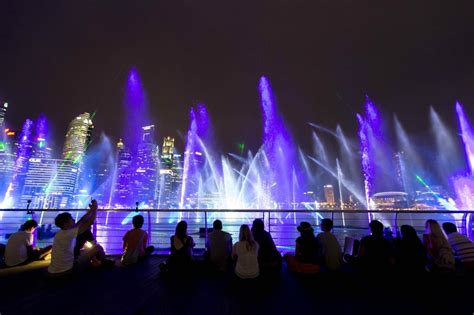 Spectacular Light Shows To See In Singapore