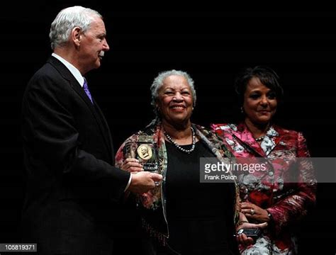 Pulitzer Prize Wining Photos And Premium High Res Pictures Getty Images