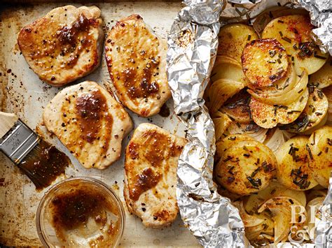 Then rub with salt, pepper, garlic powder, and onion powders on all sides. Pork Loin Chops with Potato Packet