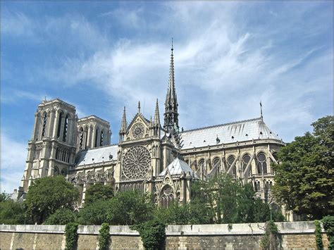Découvrez la boutique officielle de la cathédrale. Katedral ng Notre-Dame - Wikipedia, ang malayang ensiklopedya
