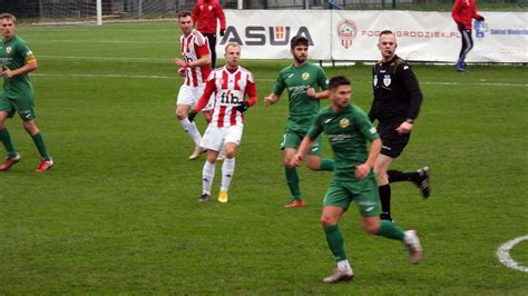 Stacja grodzisk mazowiecki ⭐ , poland, miasto grodzisk mazowiecki: Ligowe granie w tym roku skończone - RKS Lechia Tomaszów ...