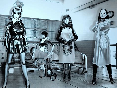 Interrogation Clinic Fetischist Vintage Krankenschwester Krankenschwestern