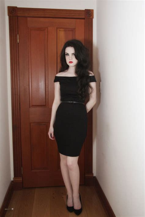 Life In Red Lipstick Girl Fashion All Black Dresses Style