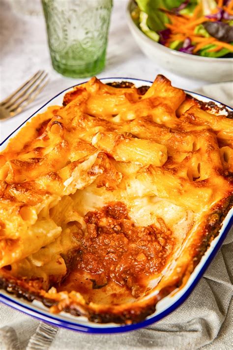For an elegant seafood dish, ina garten adds tender, buttery lobster and gruyï¿½re to her lobster mac and cheese recipe from barefoot contessa on food network. Deliciously creamy baked Mac and Cheese with a bottom ...