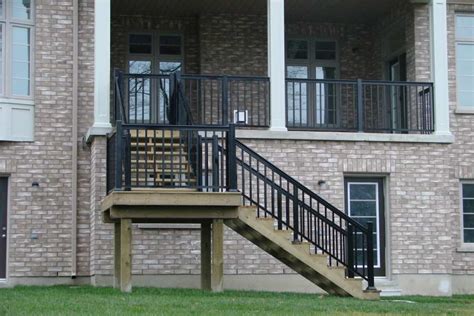 Classic Aluminum Railing Systems And Installation