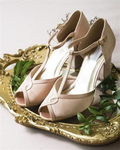pin em sapatos de noiva