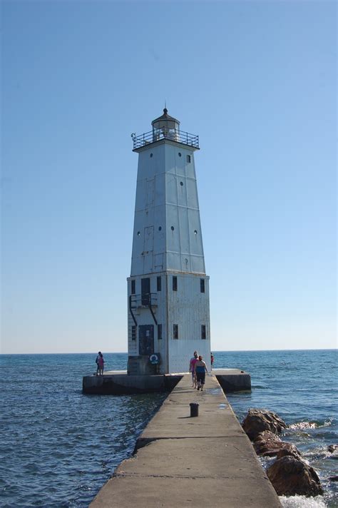Frankfort North Breakwater Lighthouse Lake Michigan Travel The Mitten