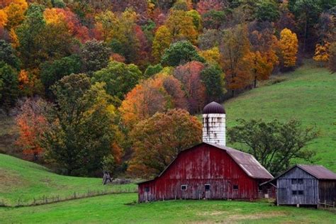 Countable noun barn a barn is a building on a farm in which crops or animal food can be kept. I barns and the beautiful fall colors!! | Absolutely Love ...