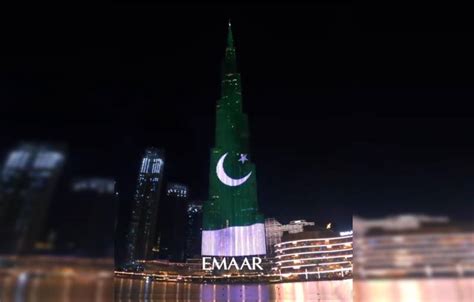 Burj Khalifa Turns White And Green To Mark Pakistans Independence Day