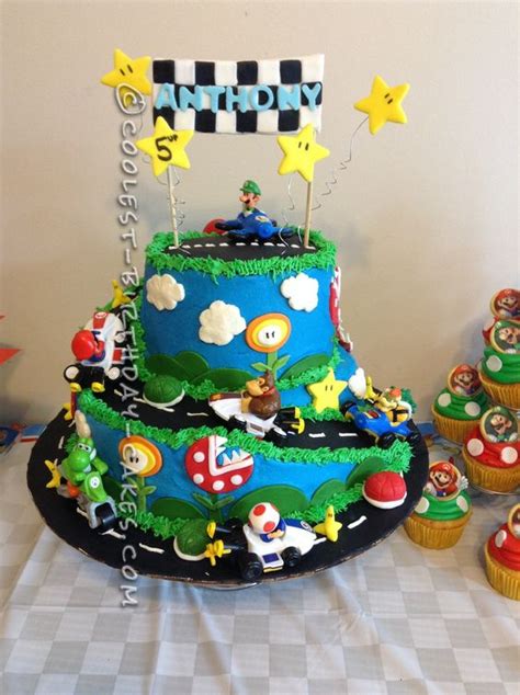 Super mario mini figures collection sets, multiple styles, karts, cake. #FandomFriday: Coolest Super Mario Cakes