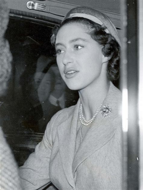 Did The Queen Stop Princess Margaret Marrying Peter Townsend Bbc News