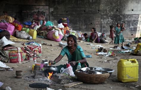 Setting A High Bar For Poverty In India The New York Times