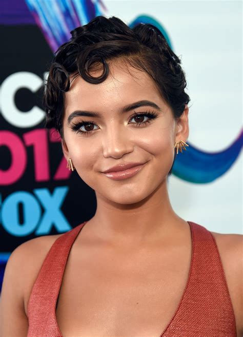 isabela moner teen choice awards in los angeles 08 13 2017