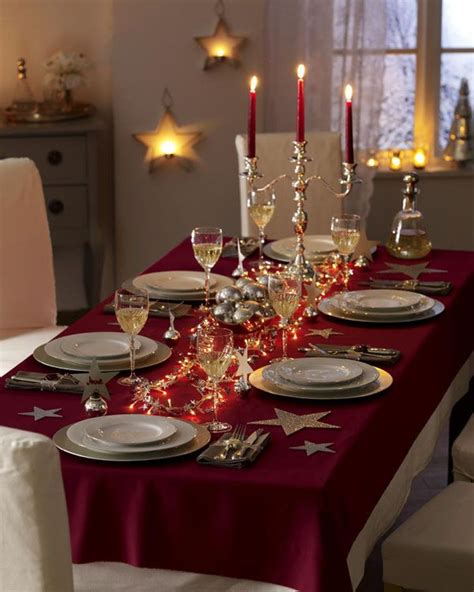 I typically don't get a chance to decorate a table or host a dinner where an actual centerpiece is involved because our small house doesn't really have a. 40 Christmas Dinner Table Decoration Ideas - All About ...