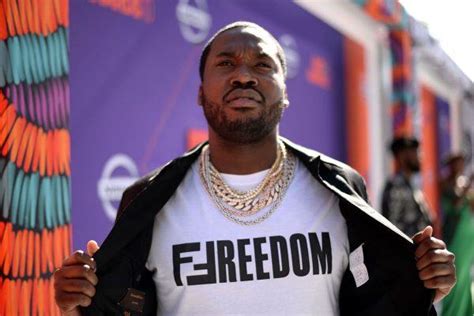 Cosmopolitan Las Vegas Issues Apology To Meek Mill For Banning Rapper