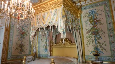 State Bedroom Of The Empress In Louis Xvi Style Picture Of Pavlovsk Palace And Park Pavlovsk