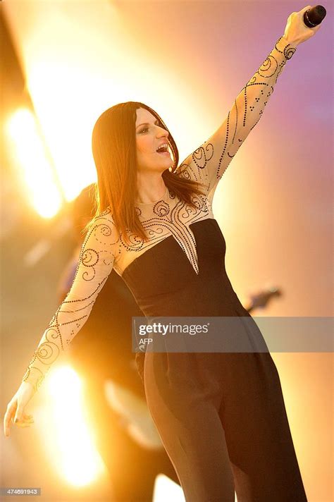 Italys Singer Laura Pausini Performs During The Viña Del Mar News