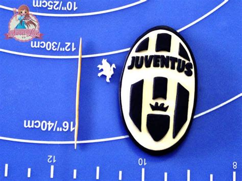 Una gallery di cake design per tifosi. Juventus Cake - cake by SweetLin - CakesDecor | Juventus ...
