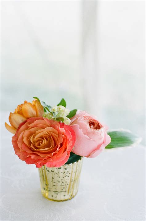 For the bouquet you will need: 20 Fab Floral Arrangements to Make for Your Next Event ...