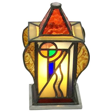 Art Deco Square And Organic Shaped Stained Glass Table Lamp For Sale At 1stdibs Art Deco