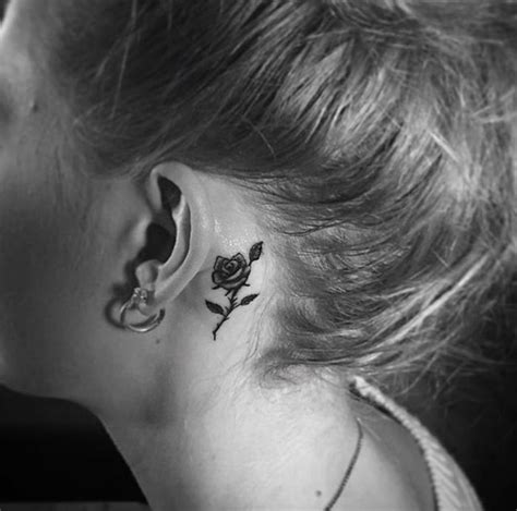Ponerse El Pelo Detrás De La Oreja Significado - Pin en Tatuajes