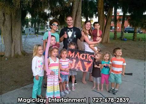 Magician leeds, alan hudson is an amazing magic circle close up magician/table magician. Family Reunion Entertainer HIRE Magic Jay. He is a ...