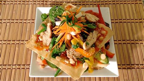 Red onion, dried chili flakes, papaya, coriander, stevia, cumin and 3 more. Grilled Chicken Luau Salad Recipe-How To Make The ...