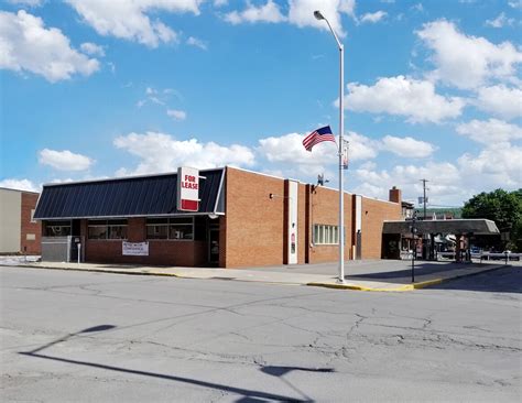 300-310 E Independence St, Shamokin, PA 17872 | LoopNet.com