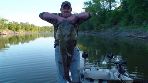 Monster 50lb Plus Flathead Catfish Caught From The Minnesota River