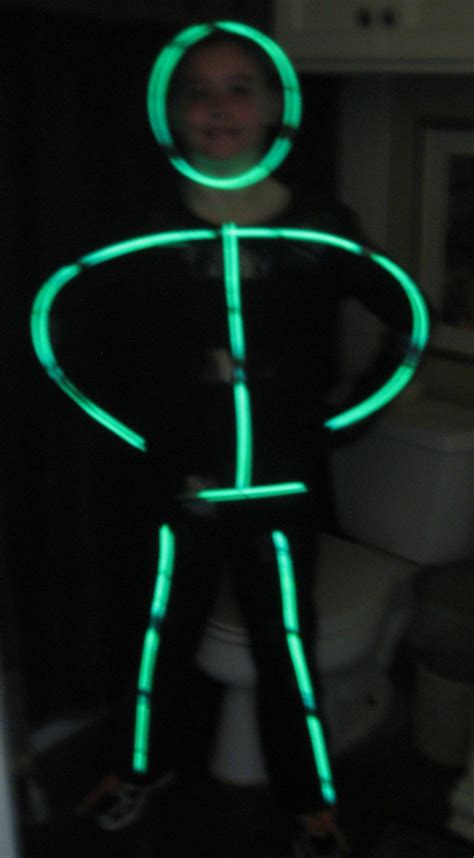 ☑ How To Make A Glow In The Dark Halloween Costume Anns Blog