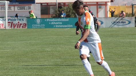 La uc vence a colo colo y se transforma en el m�s ganador del duelo de campeones. Colo Colo confirmó a Juan Carlos Gaete como su primer ...