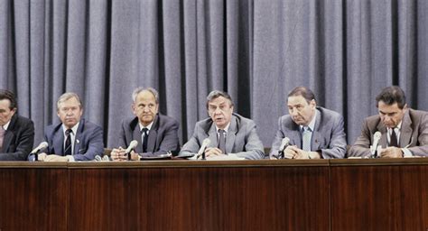 Jun 11, 2021 · ельцин ответил, что подумает над этим, добавил руцкой. ГКЧП СССР - Государственный комитет по чрезвычайному ...