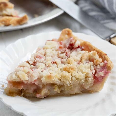 Rhubarb Crumble Pie Seasons And Suppers