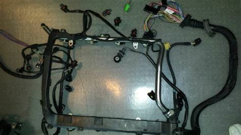 The fuel injection wiring harness provides power to the injectors and the oxygen sensor, which determines how much fuel is needed for maximum efficiency. W208 CLK55 OEM Engine Wiring Harness, Fuel Line & Injectors FOR SALE!!!!! - MBWorld.org Forums