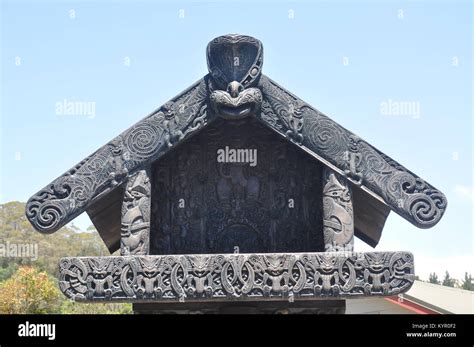 Maoris Hi Res Stock Photography And Images Alamy